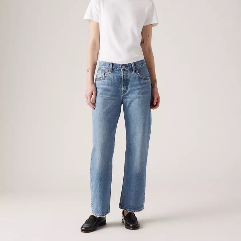 Levi’s 501 ‘90s Ankle Medium Wash Jeans
